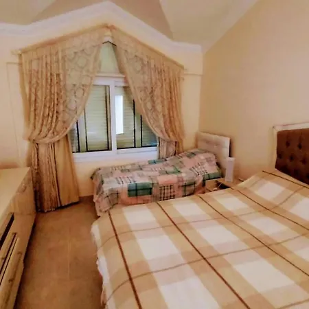 Very Cosy And Comfortable Villa. *