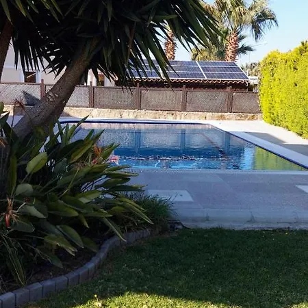 Very Cosy And Comfortable Villa. Βίλα *